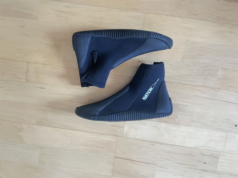 Buty neopranowe do morsowania