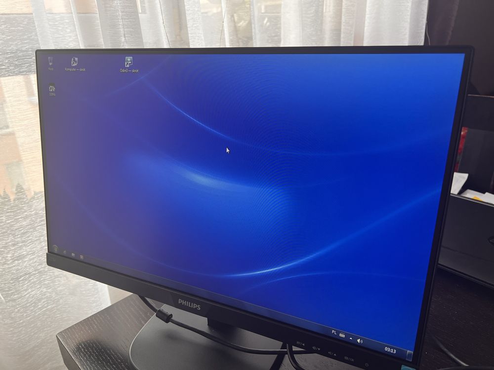 Monitor Philips 22” LCD Full HD 223V7QHSB