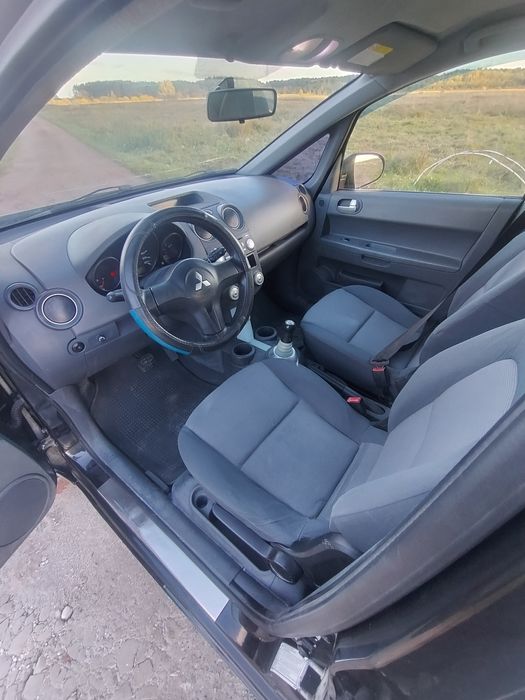 Продам Mitsubishi colt 2006