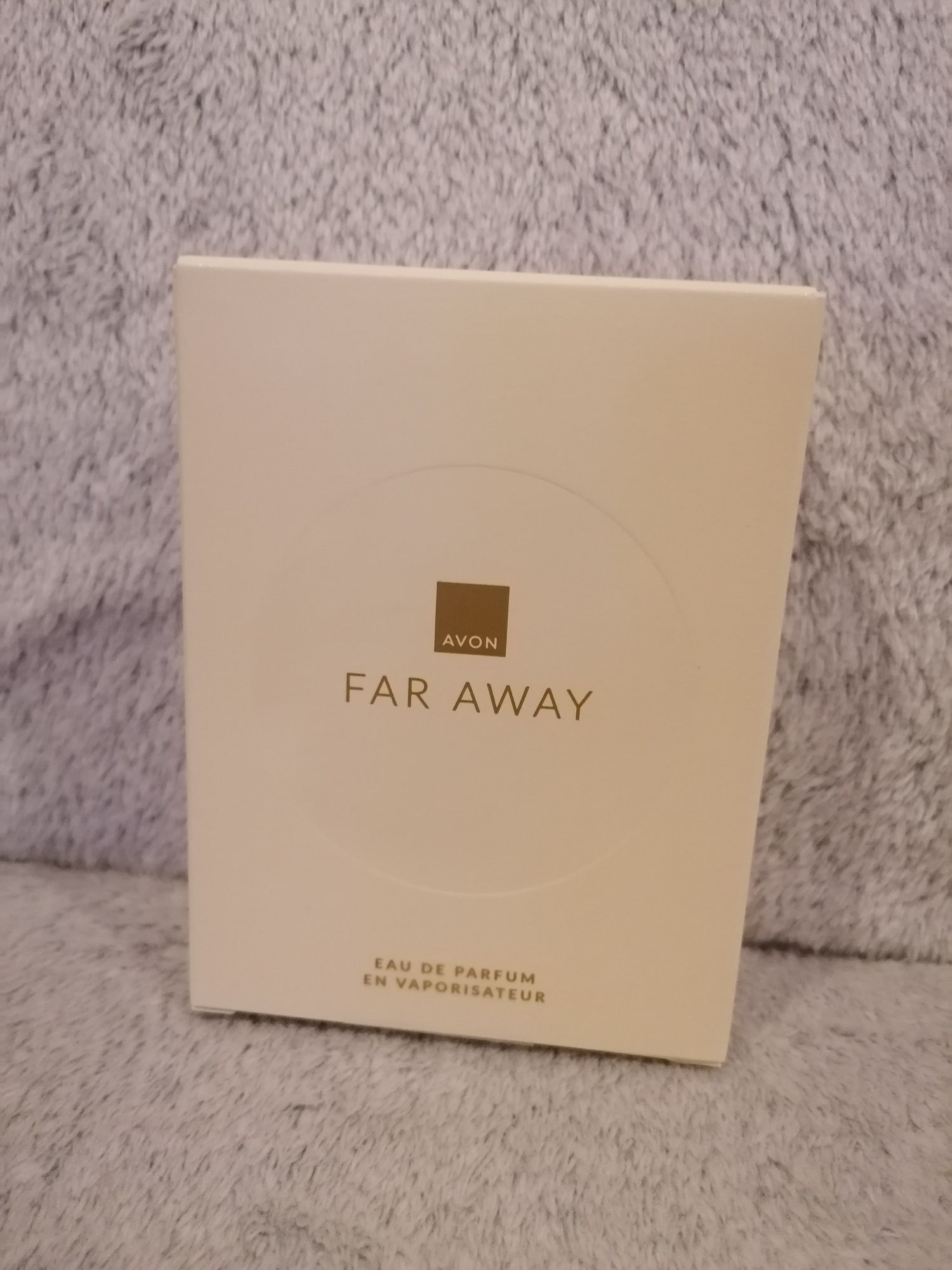 Woda perfumowana Far Away Avon