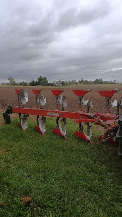 Sprzedam pług obrotowy 5 skibowy kverneland LD 85 4 plus 1