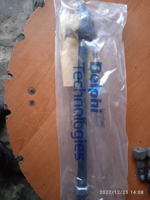 Продам рулевую тягу на форд сіера, скорпіо