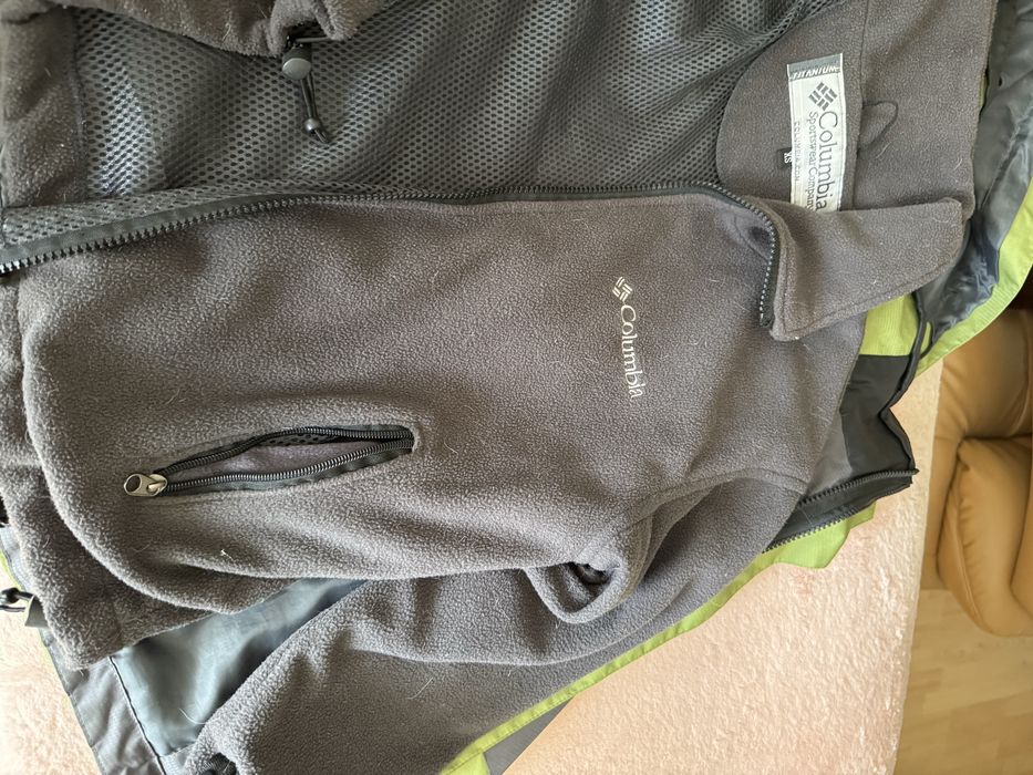 Columbia куртка демісезонна, зріст 152