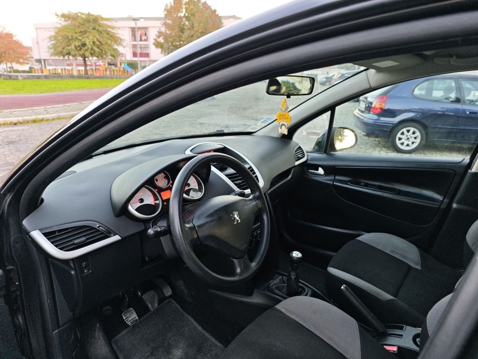 Peugeot 207 1.4 HDi 2006 Nacional impecável