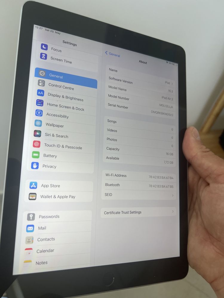 iPad Air 2. 16 гігабайт. Space Grey. Без обмежень. Гарантія. З США