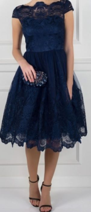 Piękna nowa sukienka koktajlowa marki Chi Chi London, model April.