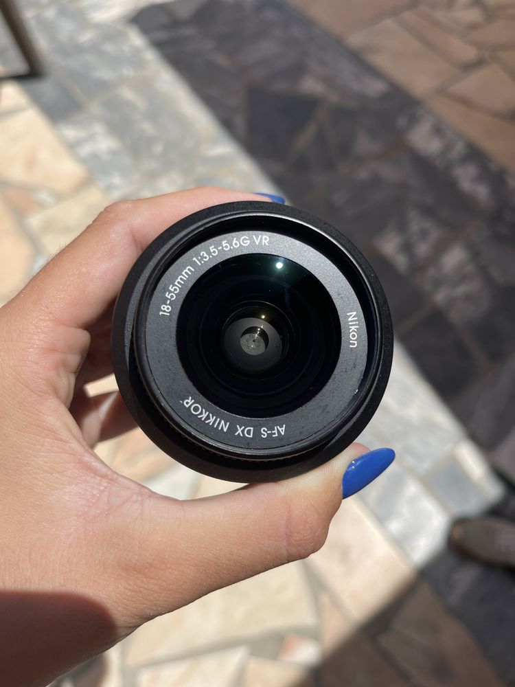 nikon 18-55mm.
