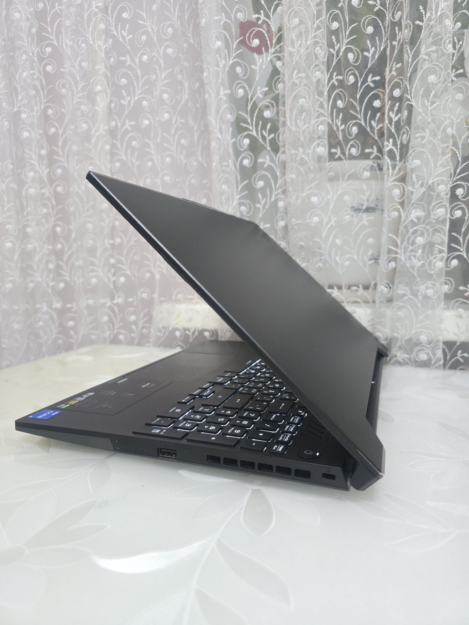 Asus TUF F15/144Hz/i5-12450H/DDR5:16GB/RTX 3050 Ti/SSD:512