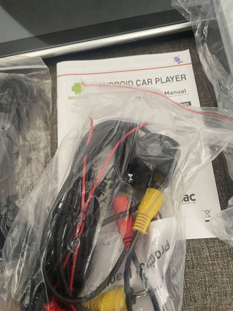 Radio Android Car Player NOVO / Camêra-Marcha atrás / Microfone