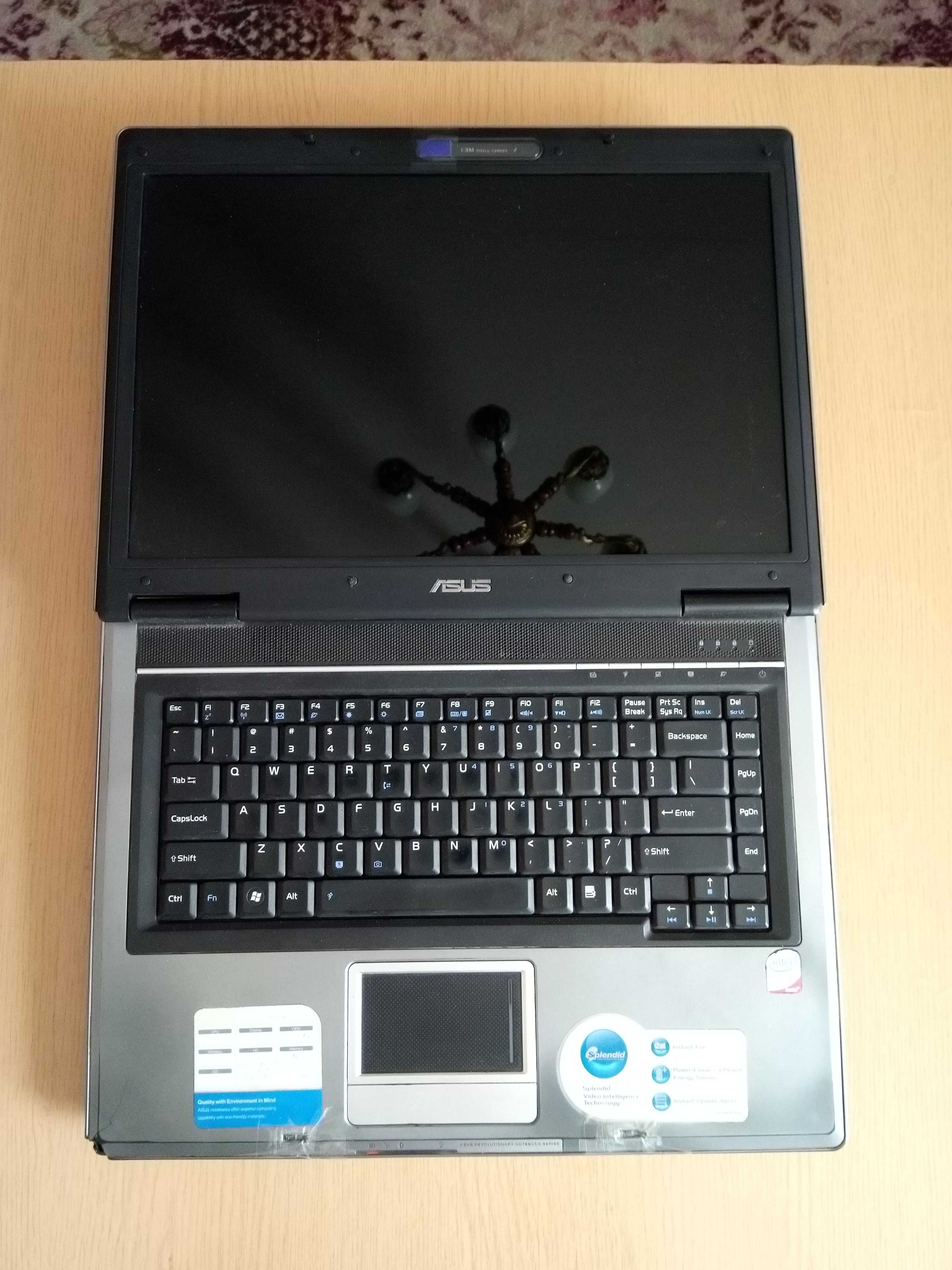Laptop ASUS F3E z zasilaczem + mysz GRATIS
