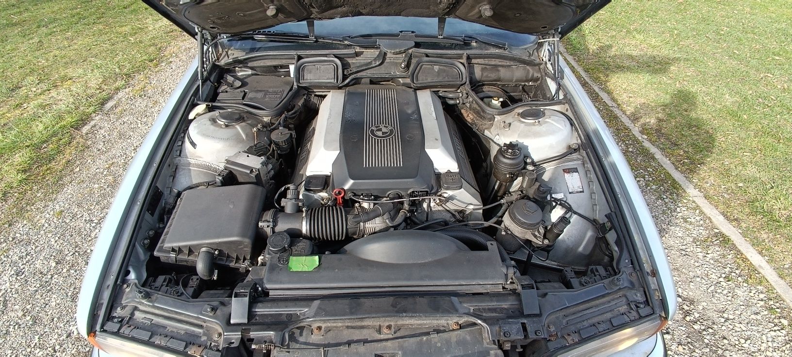 BMW Seria 7 E38 3.0 V8