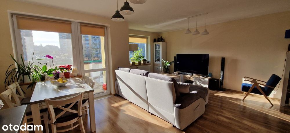 Przestronne, 4-pokojowe mieszkanie o powierzchni 105 m².