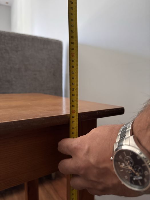 2 Mesas de madeira maciça – 60x70x80 cm