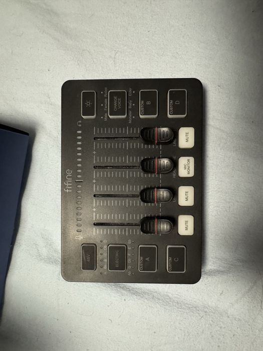Мікшер fifine sc3