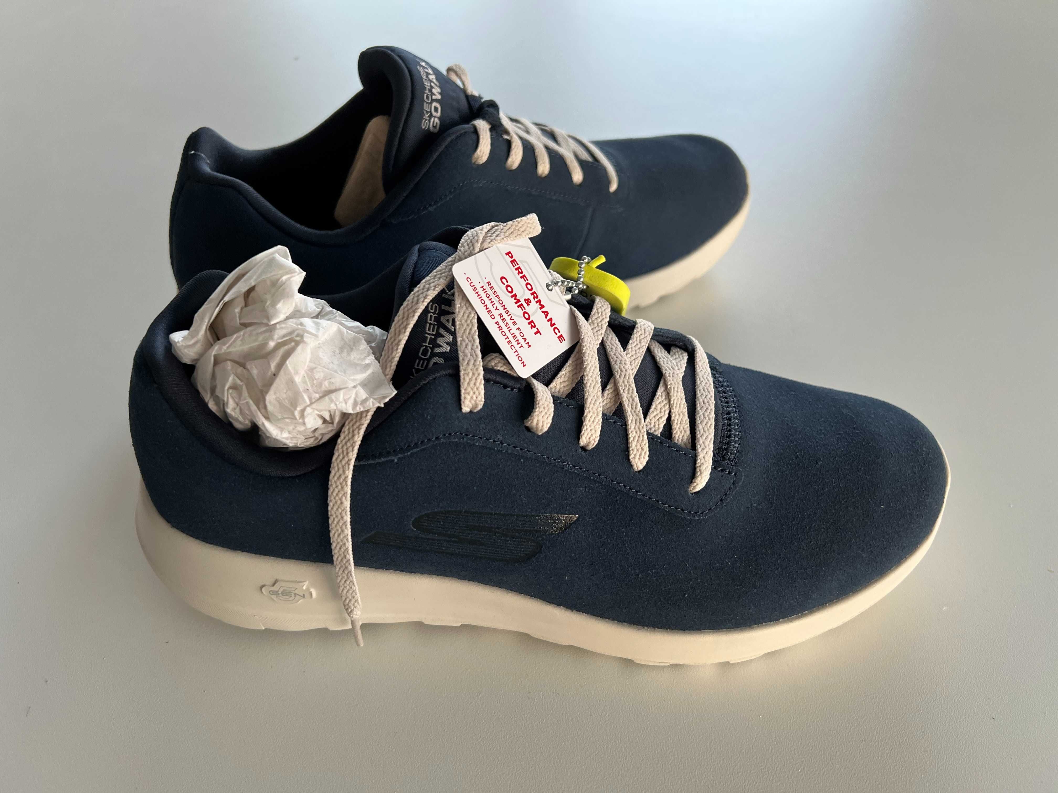 Skechers GoWalk MAX navy r.44