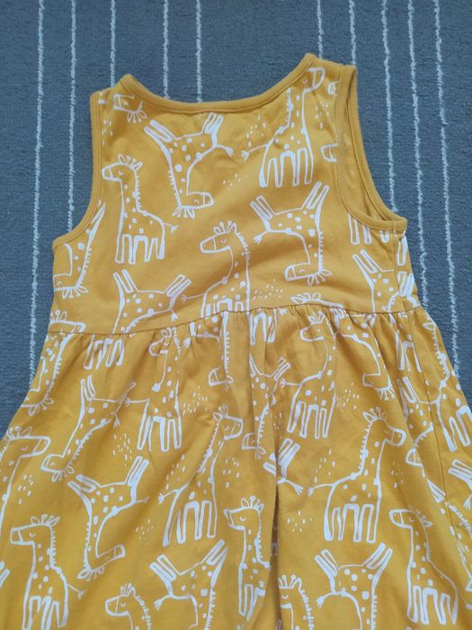 Sukienka letnia bawełniana rozkloszowana F&F jak nowa z bez rękaw