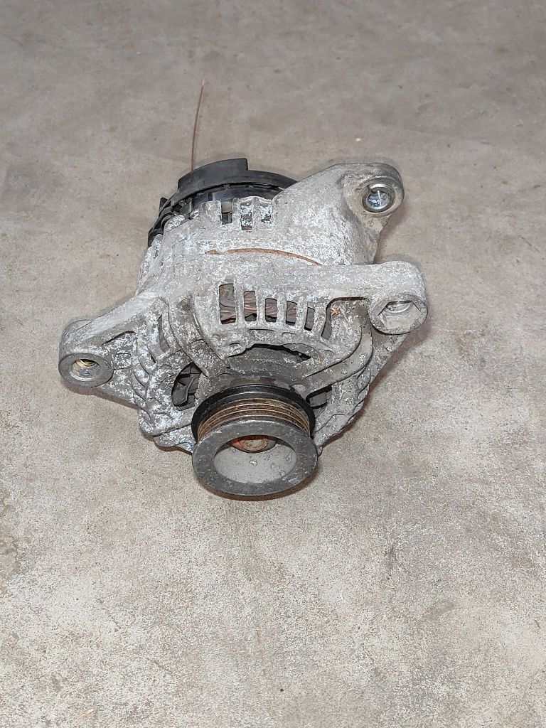 Fiat Stilo 1.6 16V alternator 0986.042.000 i inne