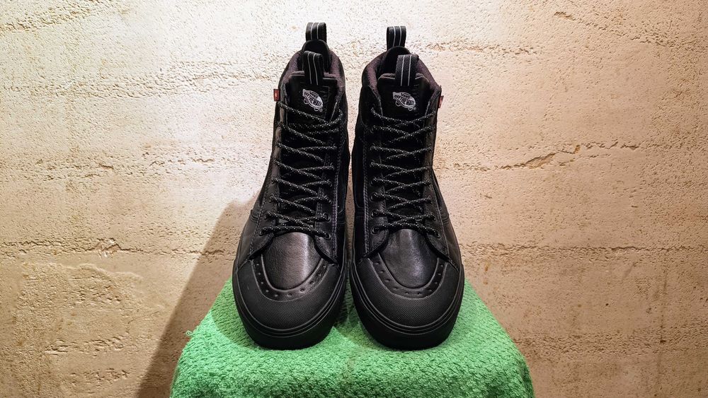 Zimowe trampki VANS UA SK8-HI MTE-2 r.47 skóra ocieplenie jak nowe