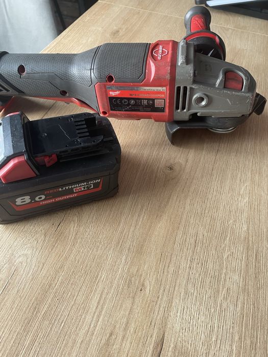 Szlifierka kątowa Milwaukee