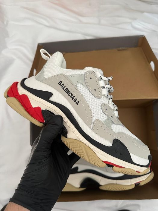 Sapatilhas Balenciaga Triple S 39