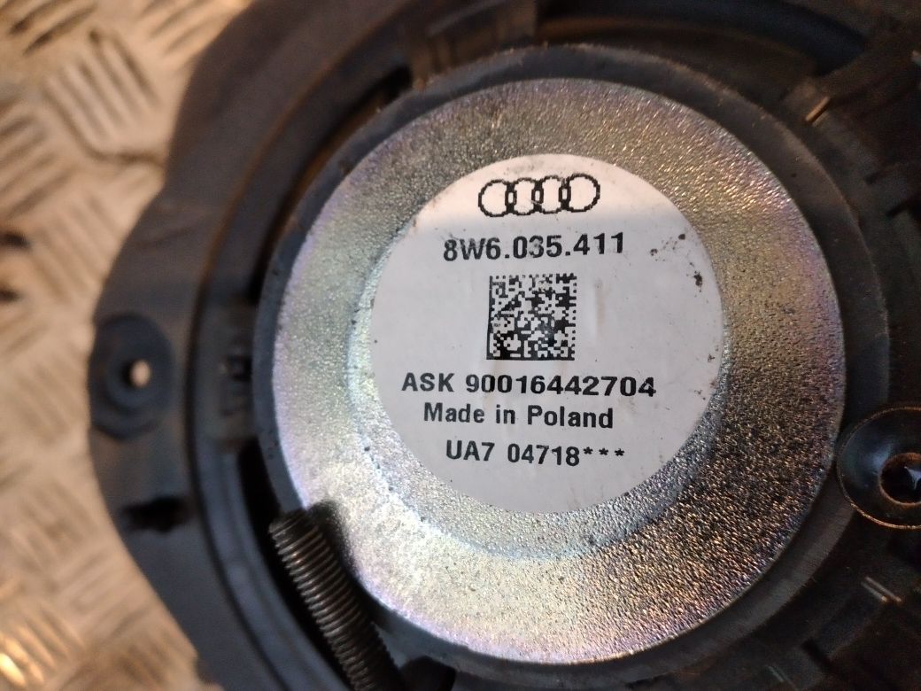 Audi a5 8w głośnik niskotonowy