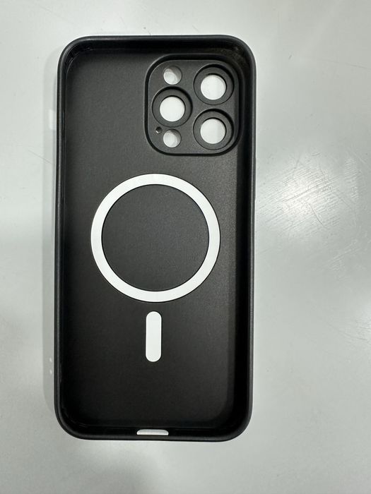 Capa iphone 14 pro max magsafe preta