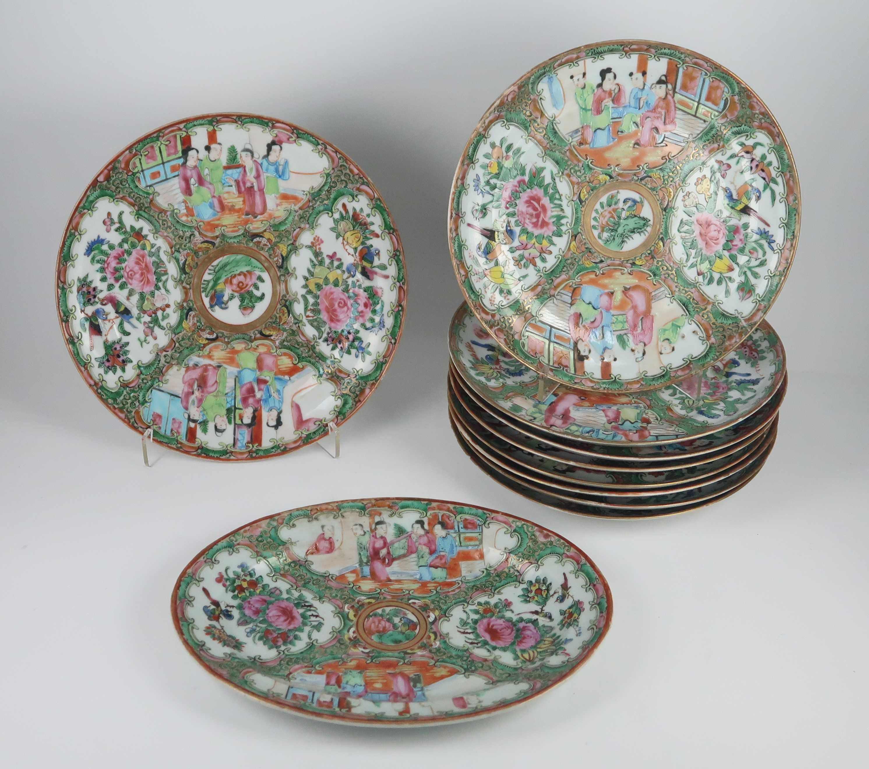 Pratos e travessa, Porcelana da China Séc. XIX, CADA