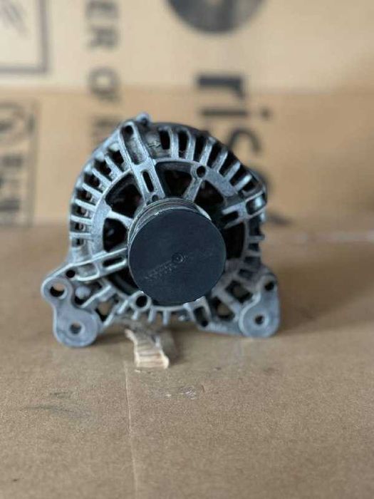 Генератор  Volkswagen BLG TSI 1.4 В наявності! фольксваген