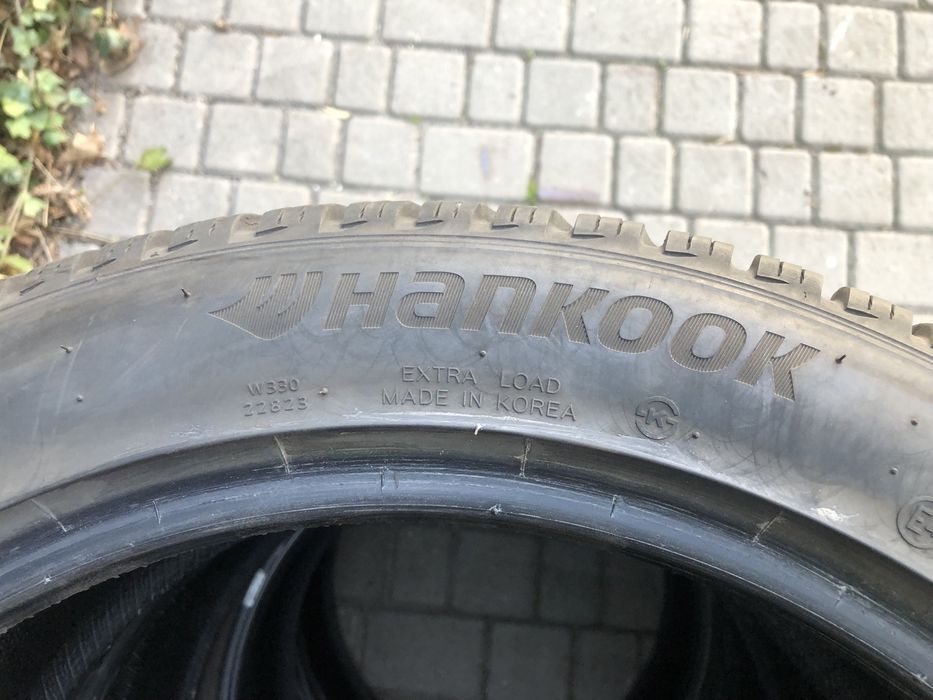 235.45.R18 Hankook