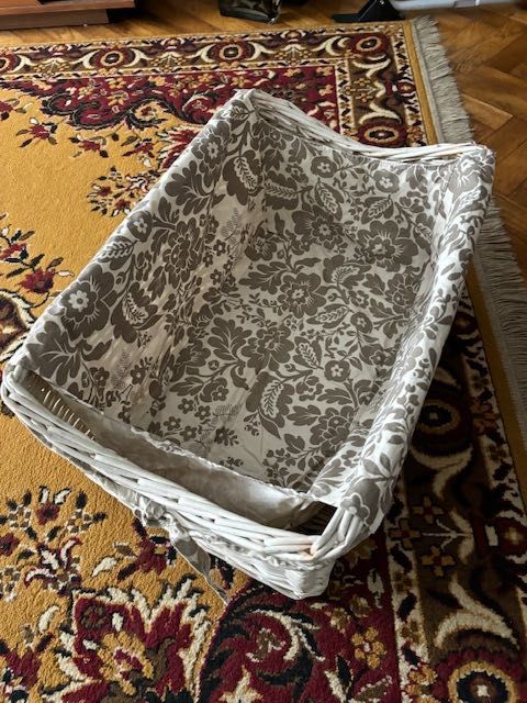 Kosz wiklinowy,duży