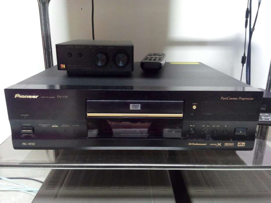 Leitor DVD Pioneer (DV-S737 Player)