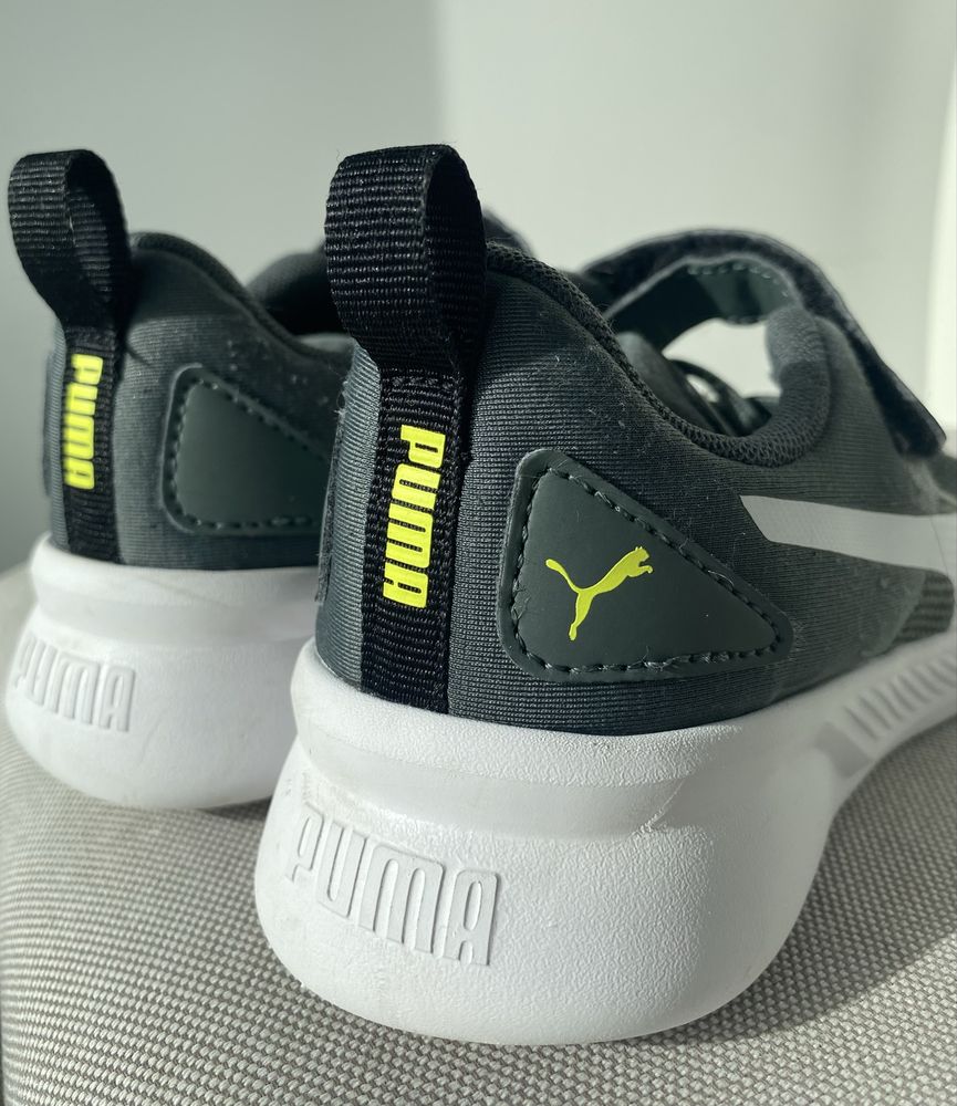 Buty PUMA soft foam+, lekkie, przewiewne, rozm. 30