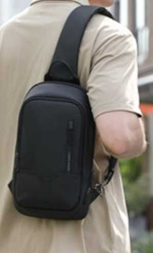 Torba na ramię nerka USB na tablet wodoodporna wielofunkcyjna