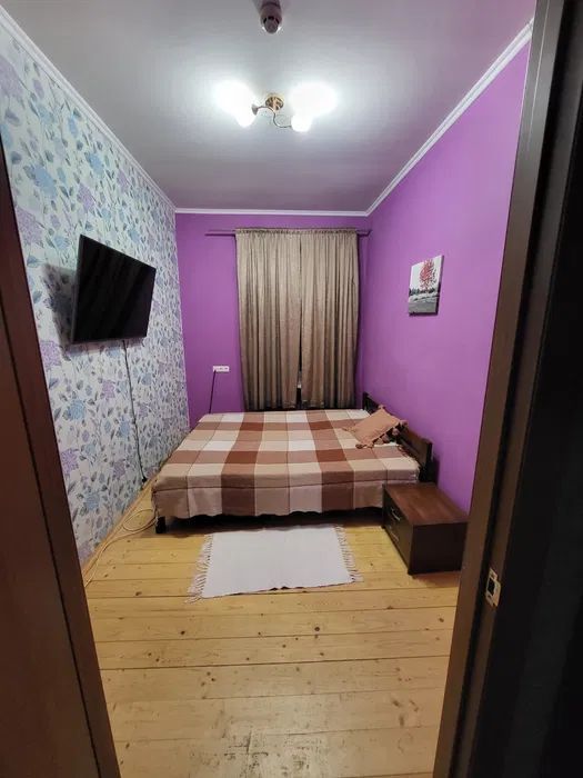 Оренда 2 кімнатної квартири в Галицькому районі. Ліжко