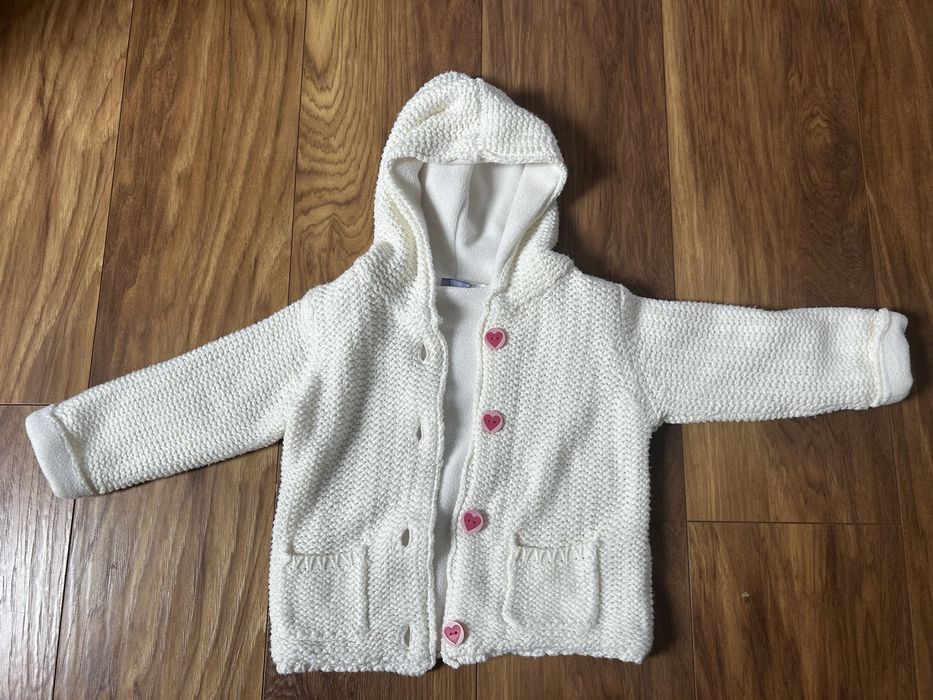Cieply sweterek dla dziewczynki 92+kamizelka