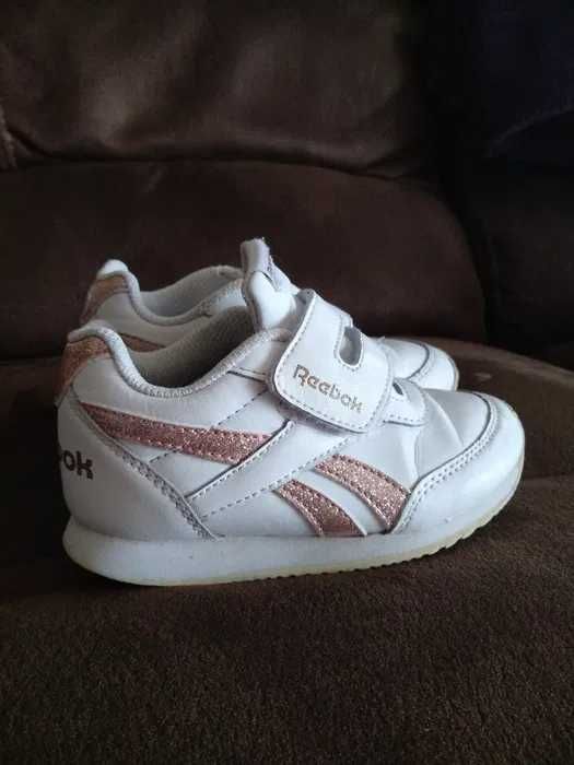 Sapatilha Reebok 25