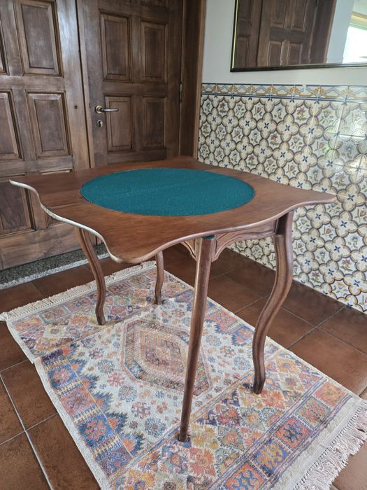 Mesa de jogo dobrável