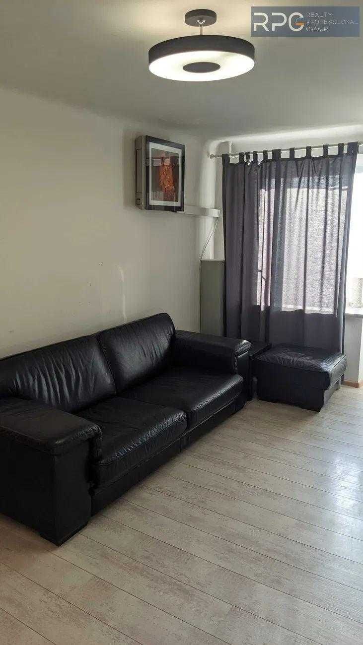 Продам 2к квартиру Печерськ Лобораторний пр. 4, метро Палац України