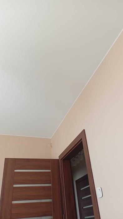 Malowanie mieszkań i drobne prace remontowe.