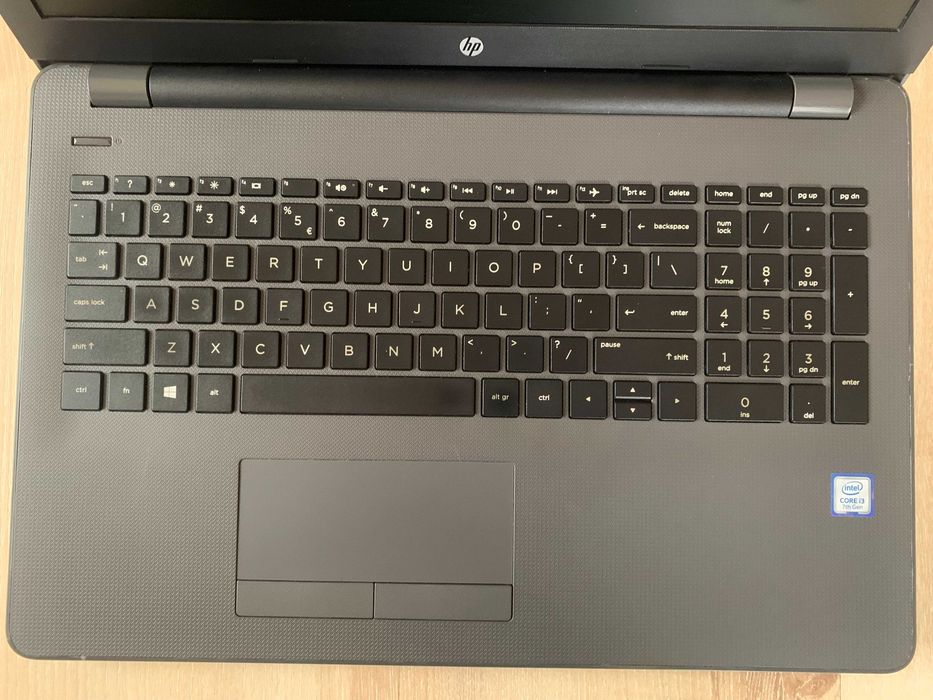 Laptop HP intel i3-7th.DDR4-8GB Nowy Dysk SSD-256GB Gwarancja