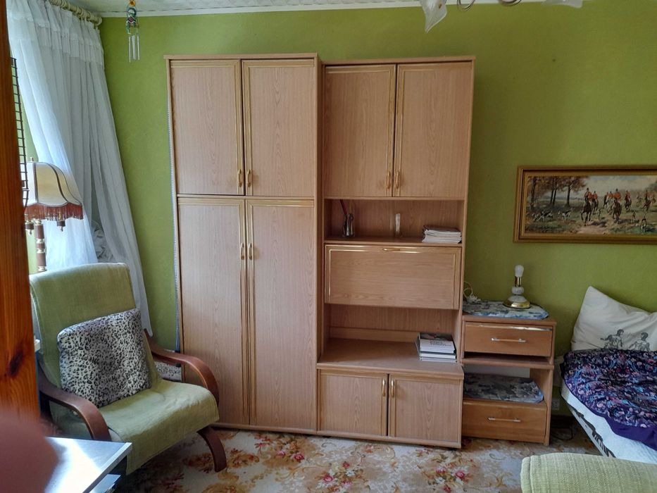 Regał 5 częśći  w dobrym stanie