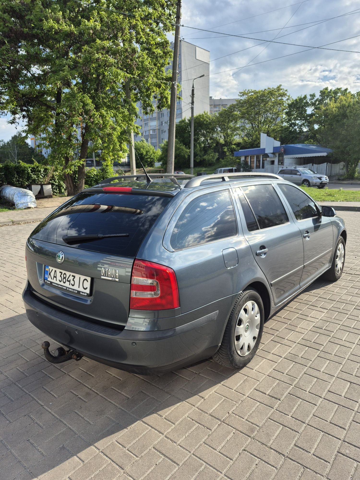 Продаю шкода А 5 MPI 1.6 бензін
