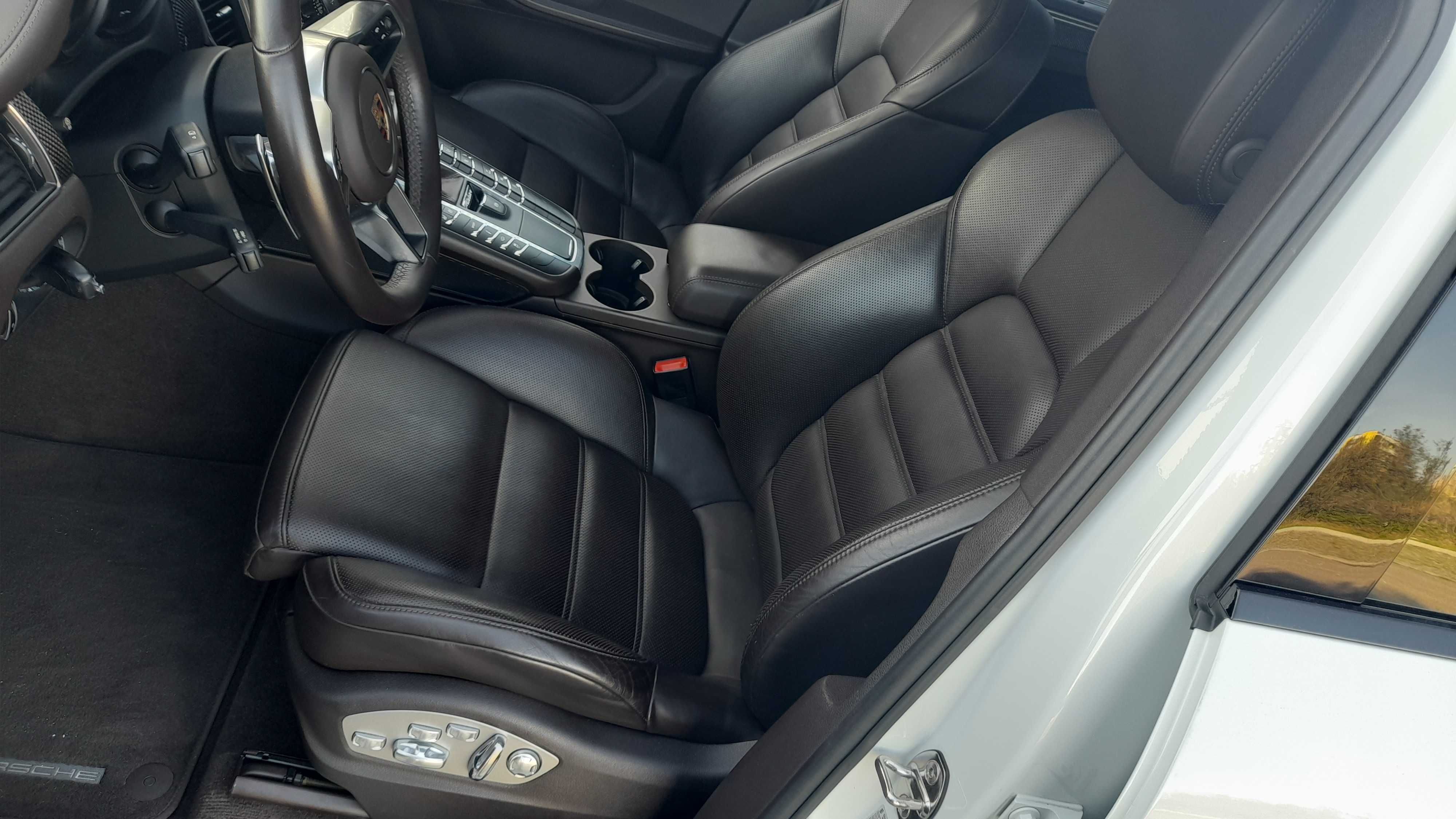 Porsche Macan S PDK 09/2017 Full Extras