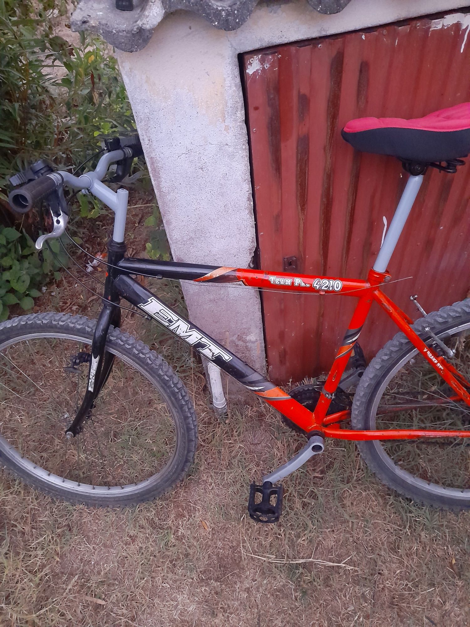 Bicicleta EMT  usado