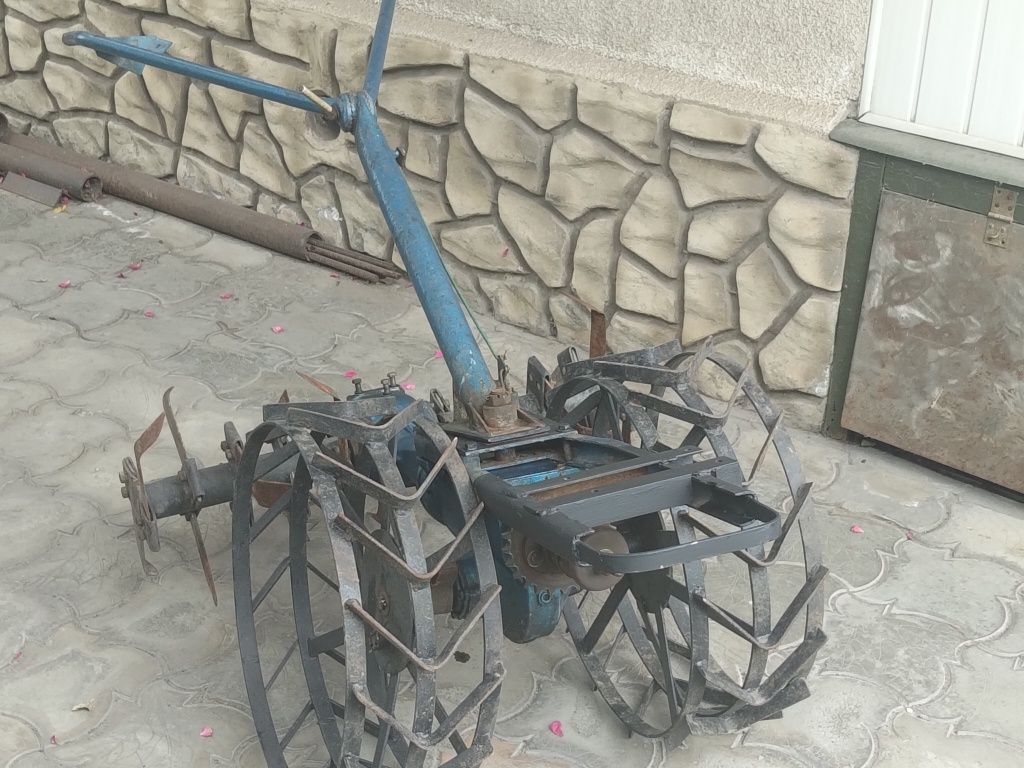 Фреза ФС-085 самоходная