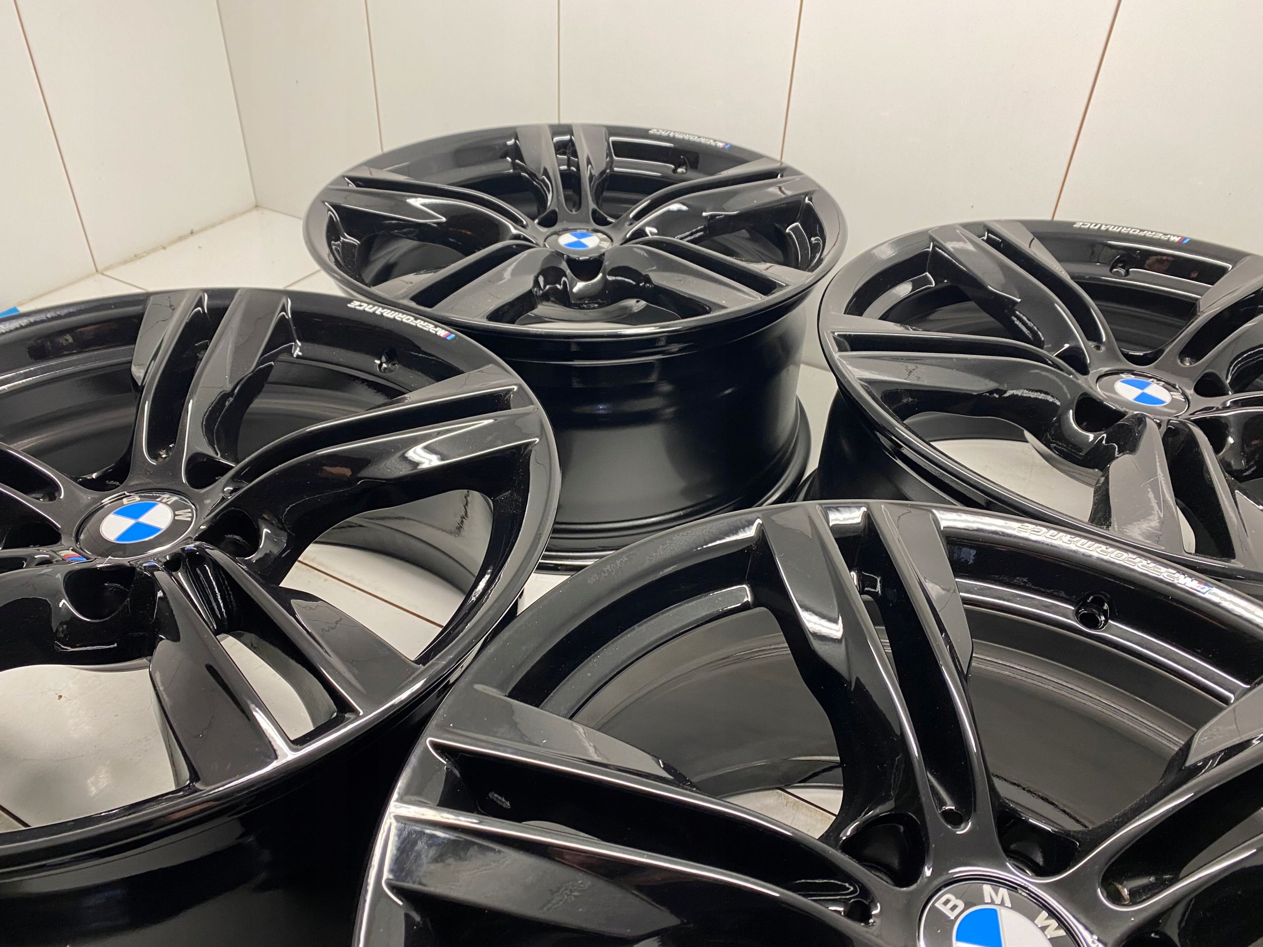 Felgi 19 BMW X5 X6 m Pakiet Performance F15 F16