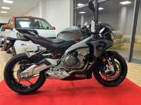 Aprilia Tuono 660, 5/23, 1900klm, quikshifter, garantia marca