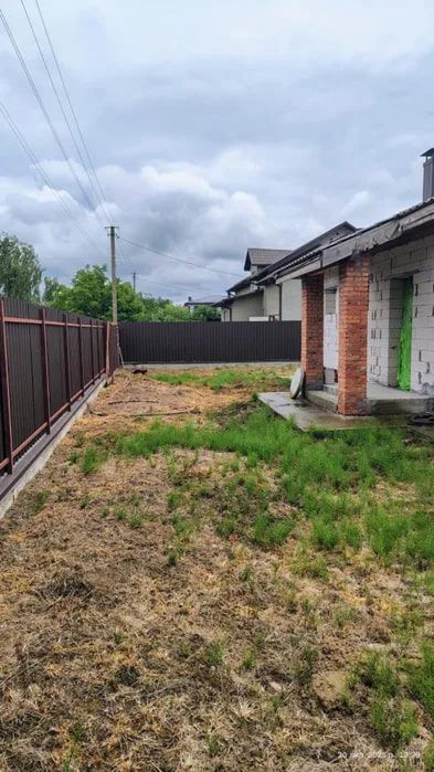 Продам будинок в Бородянці