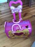 Walizka na kółkach Disney Minnie Mouse Happy Helpers Pet Carrier
