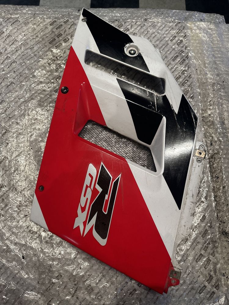 Owiewka Prawa Bok SUZUKI GSX-R 750 Olejak 1991 GSXR M255